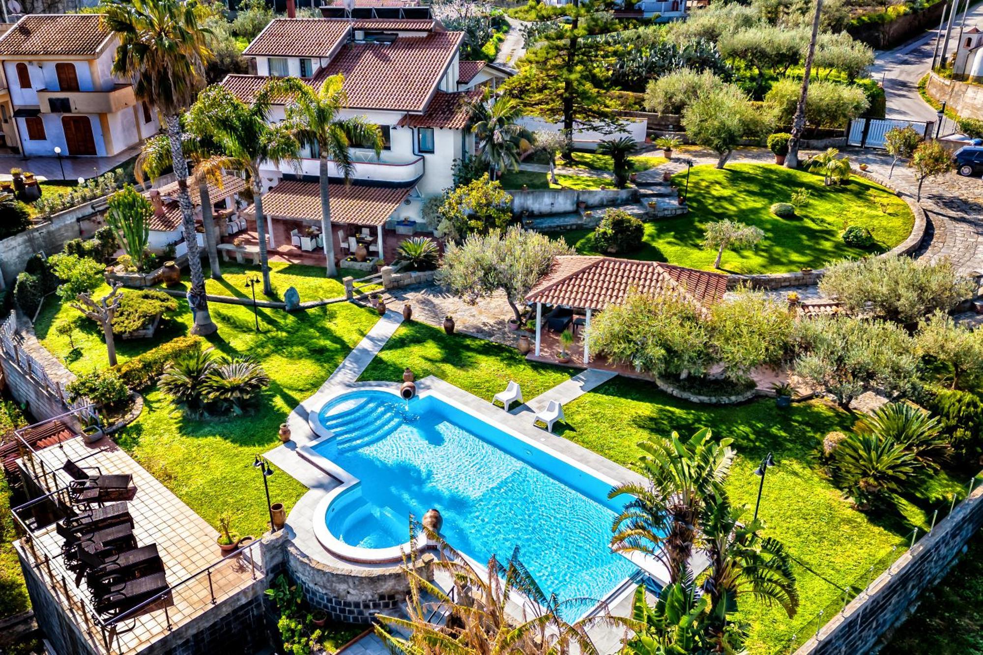 B&B Villa Bency Capo dʼOrlando Екстериор снимка
