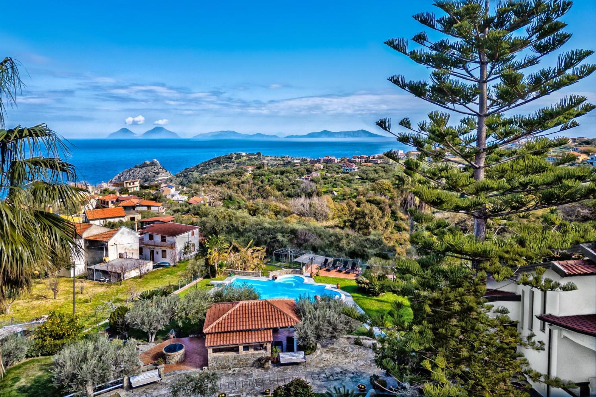 B&B Villa Bency Capo dʼOrlando Екстериор снимка