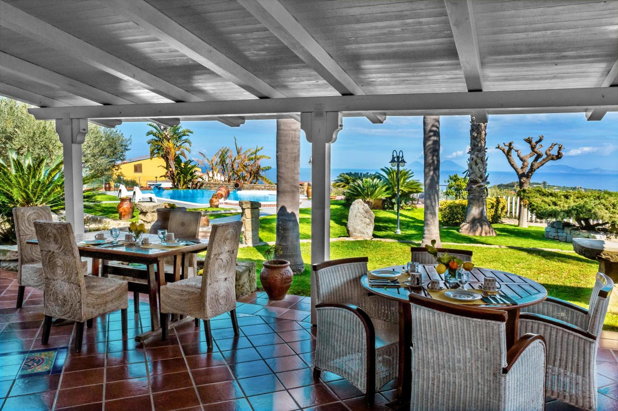 B&B Villa Bency Capo dʼOrlando Екстериор снимка