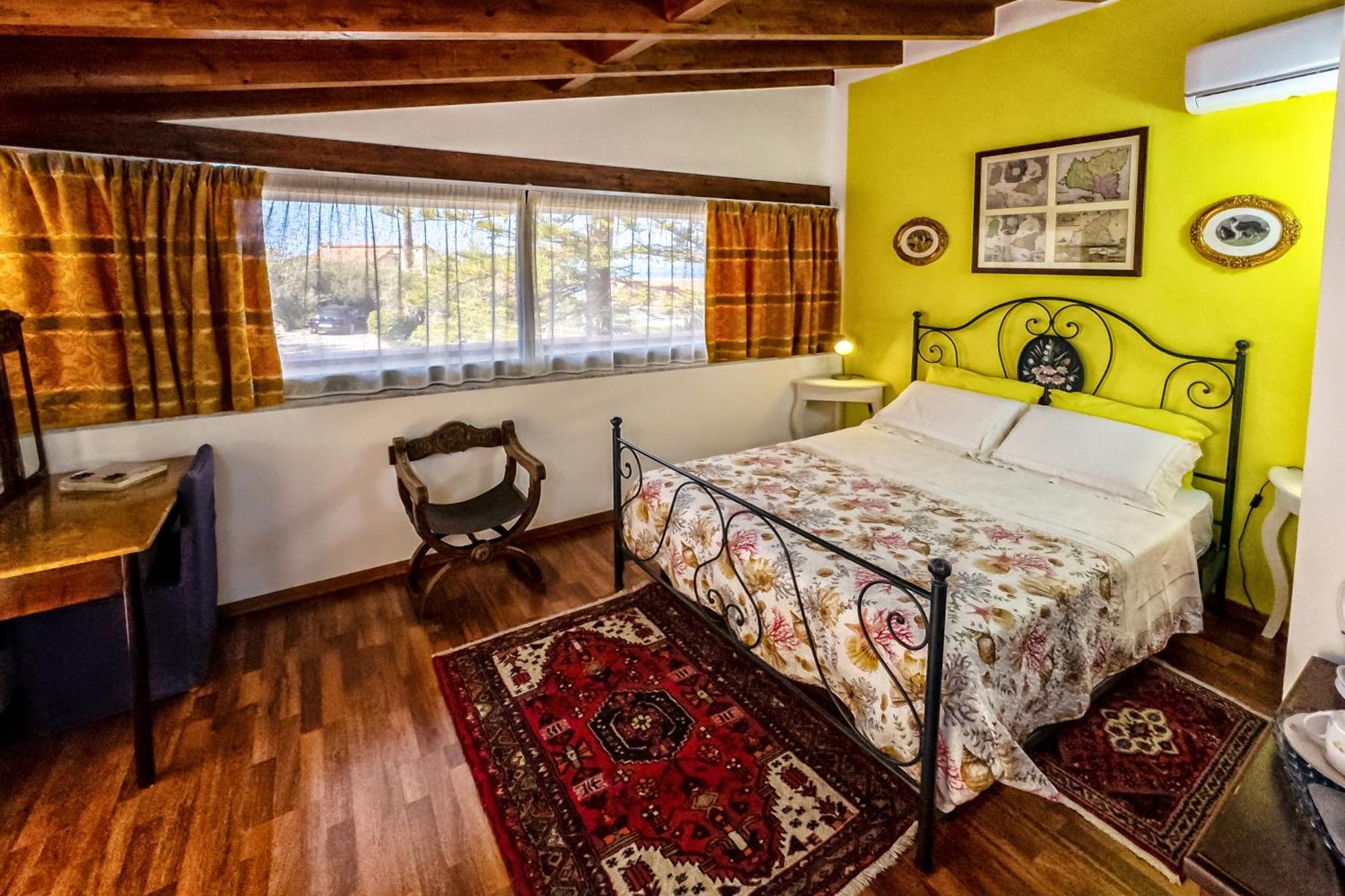 B&B Villa Bency Capo dʼOrlando Екстериор снимка