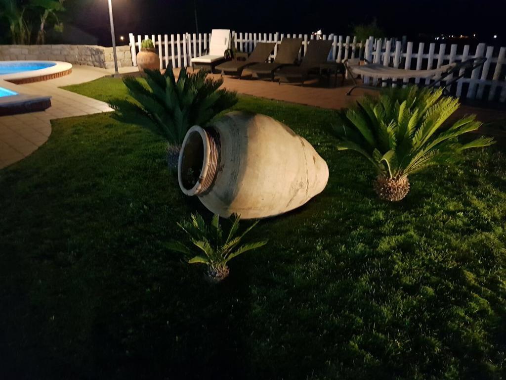 B&B Villa Bency Capo dʼOrlando Екстериор снимка