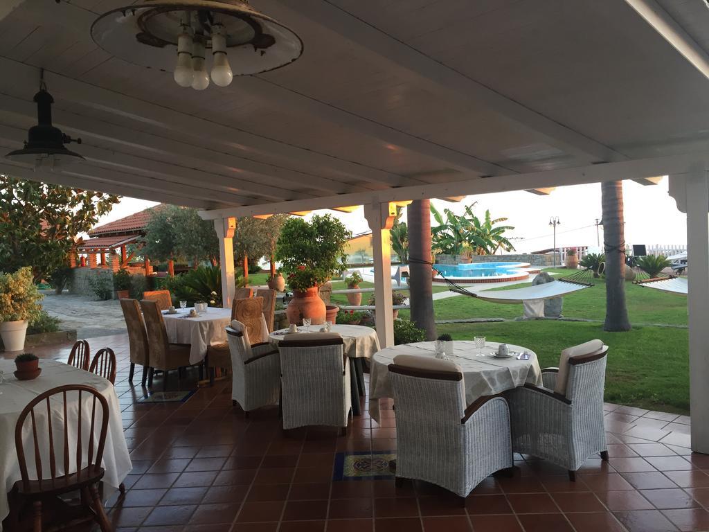 B&B Villa Bency Capo dʼOrlando Екстериор снимка